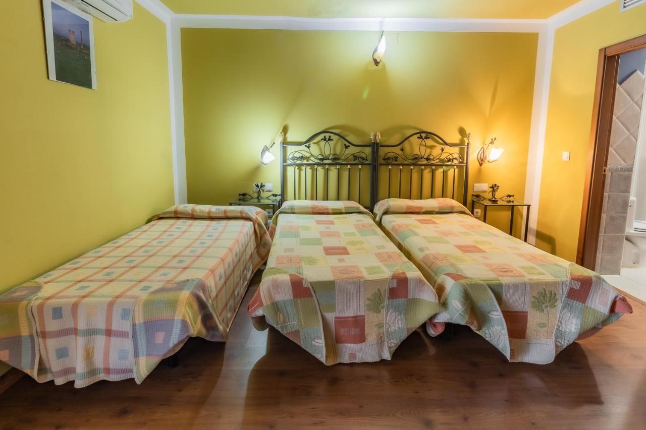 Hotel Rural El Labriego By Vivere Stays Plasenzuela Exterior photo