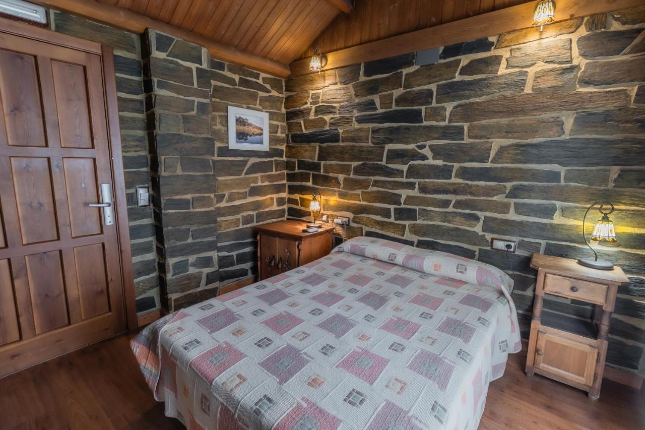 Hotel Rural El Labriego By Vivere Stays Plasenzuela Exterior photo